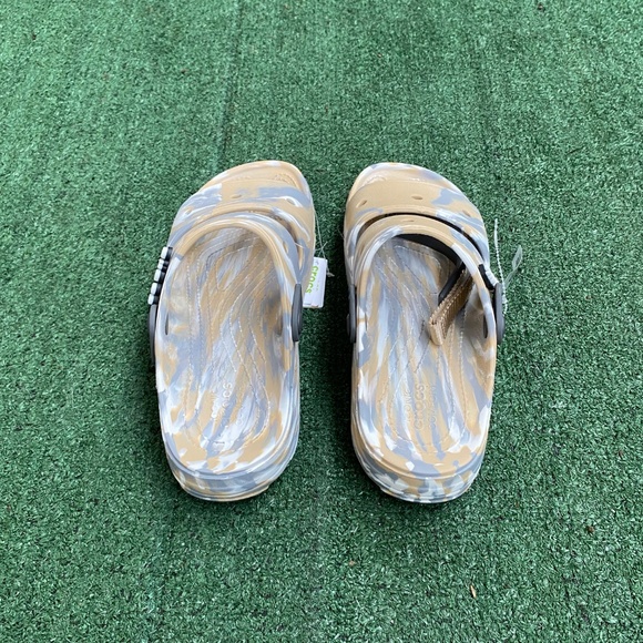 Croc sandals - Picture 3 of 8